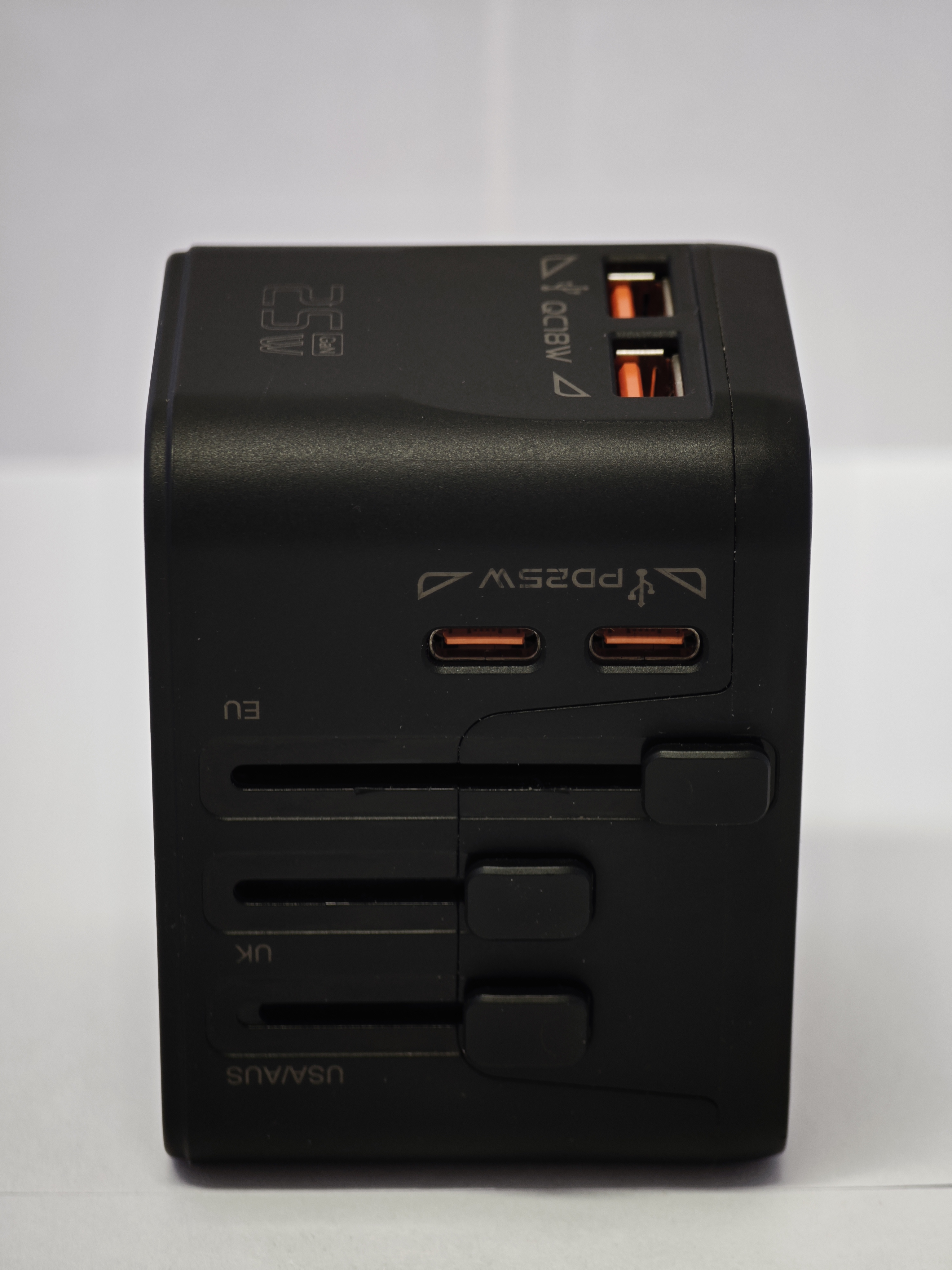 badf1a19-245c-4f52-ae36-5e487bb17a00_0.jpg